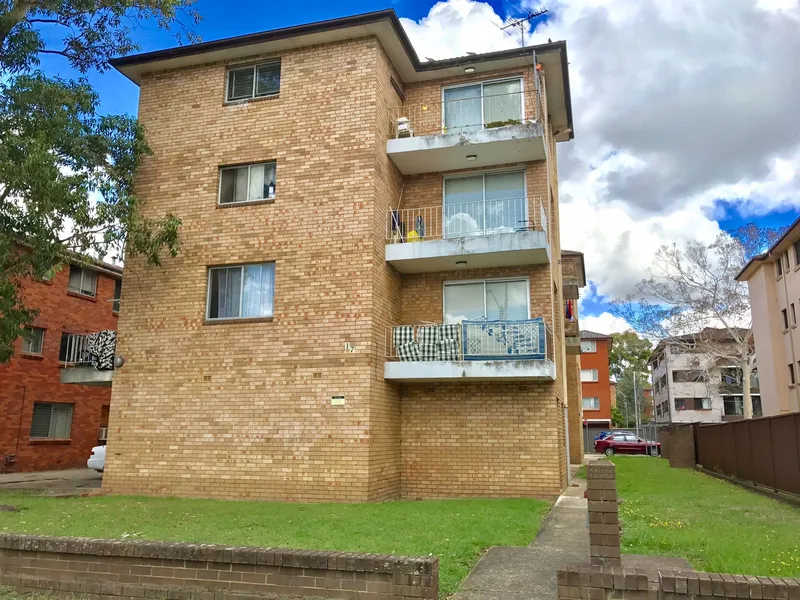 LEASE! LEASE! LEASE!