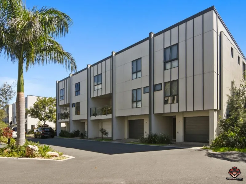 HARBOUR TOWN PRECINCT