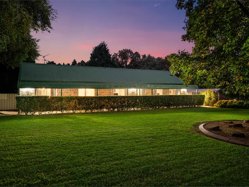 One Acre Perfection in the Heart of Bargo