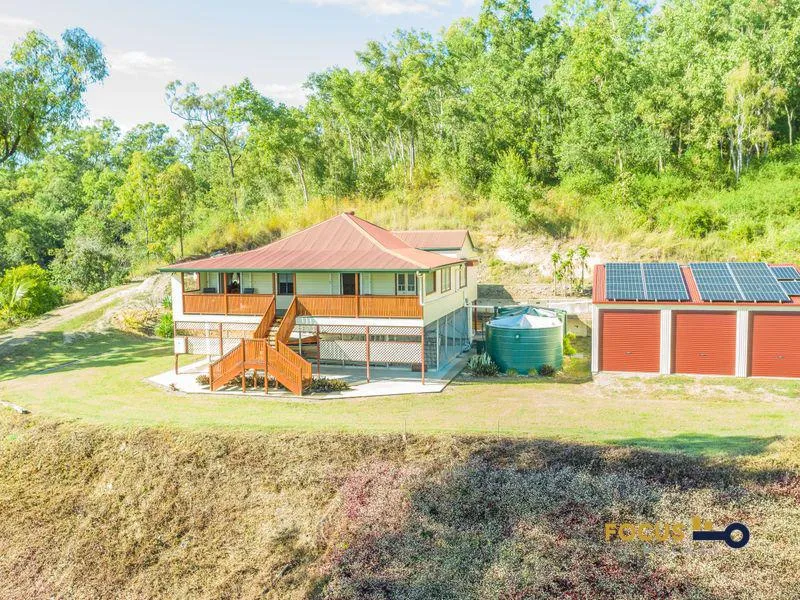 CHARMING OLD QUEENSLANDER ON 2.47 ACRES