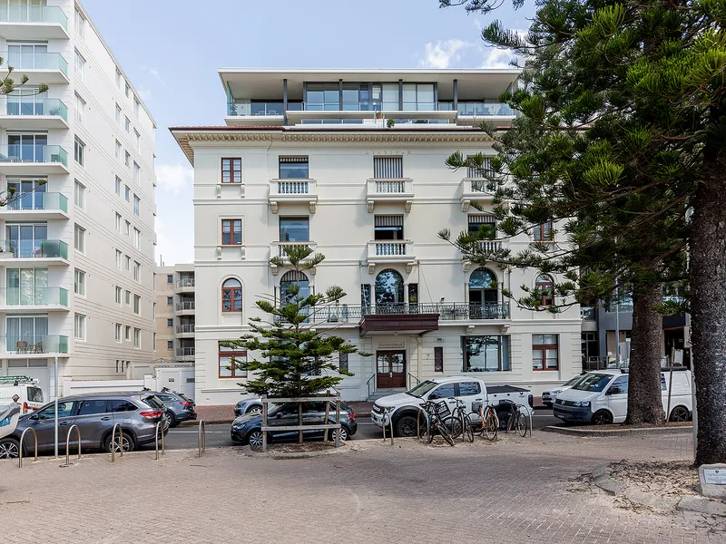 Elegance on the Beach