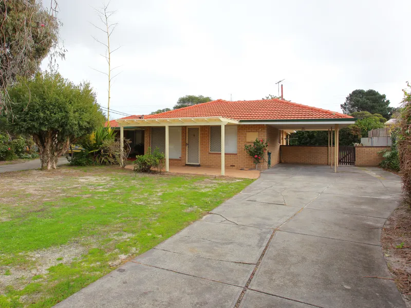 Lovely Home in Rossmoyne High School Zone