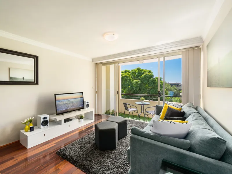 Light-filled lifestyle haven with a north facing aspect 