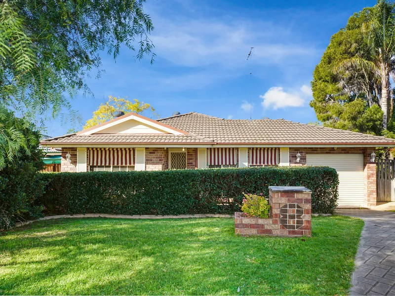 Quiet location close to shops