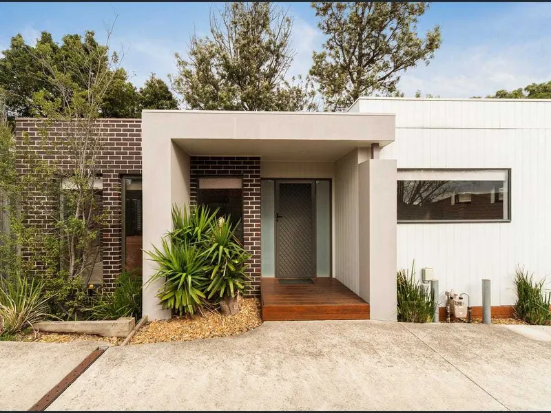 Modern 2 Bedroom Townhouse