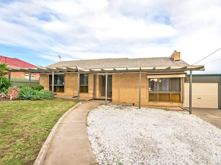 3 PROPERTIES IN 1!!!