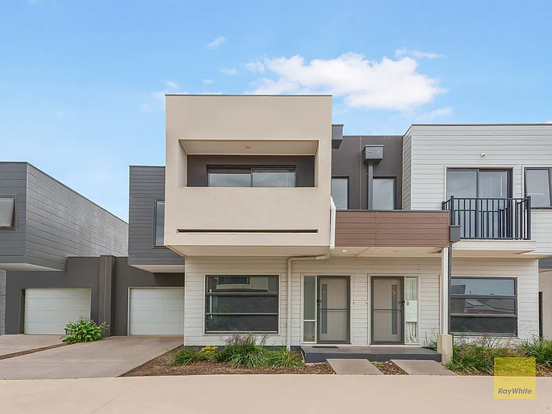 LOW MAINTENANCE GEM IN A PRIME LOCATION IN TARNEIT !!