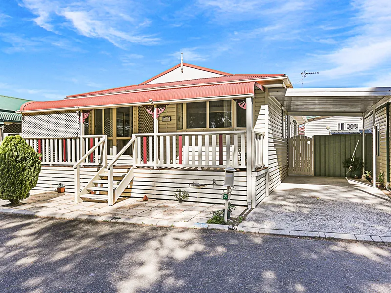 Picturesque and private outlook in Lakeline Village for over 55's