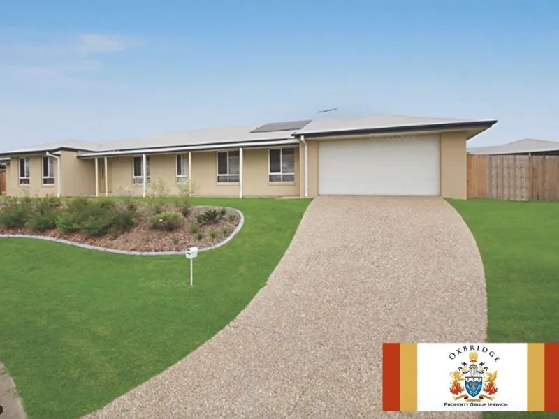 SPACIOUS HOME WITH STUDIO!