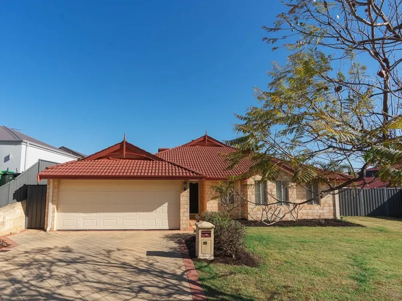 Spacious family home with huge yard ripe for the picking