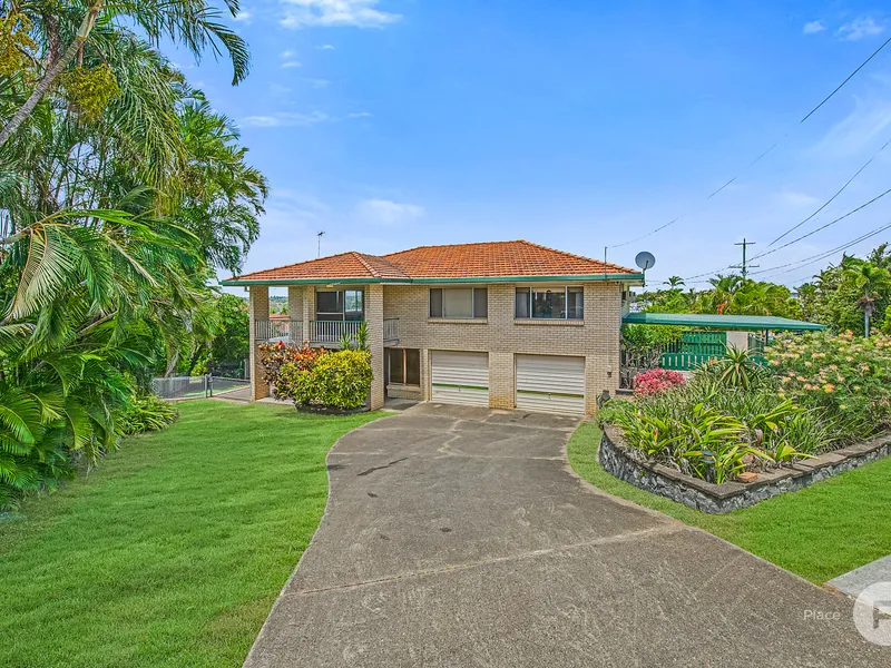 Renovator’s dream with show-stopping views