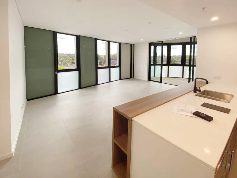 Near New North East Facing