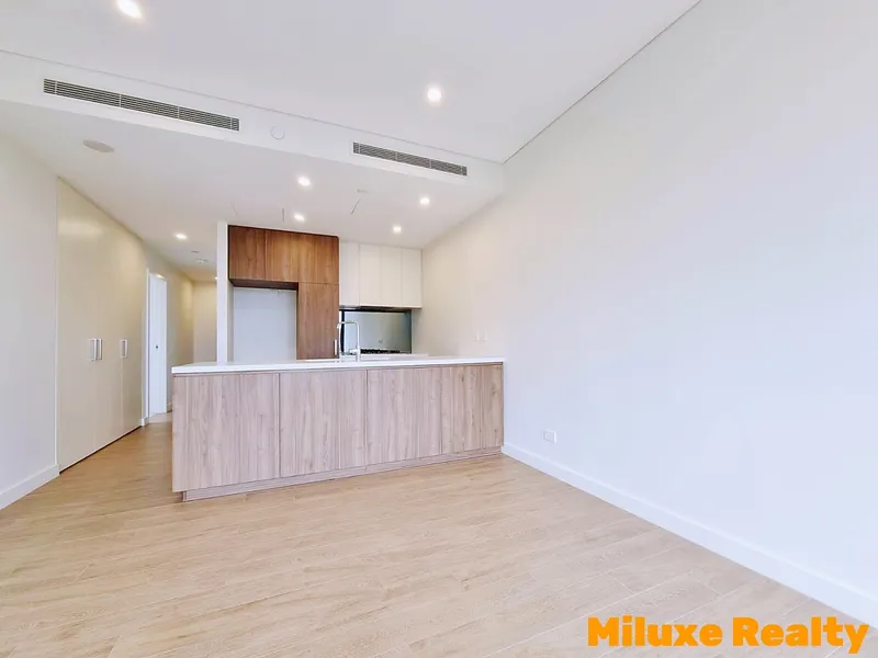 Ultra Modern Two Bedder with Amazing Skyline Outlook