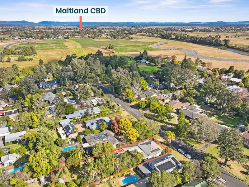 A home & lifestyle full of potential in sought-after 'Old Bolwarra'