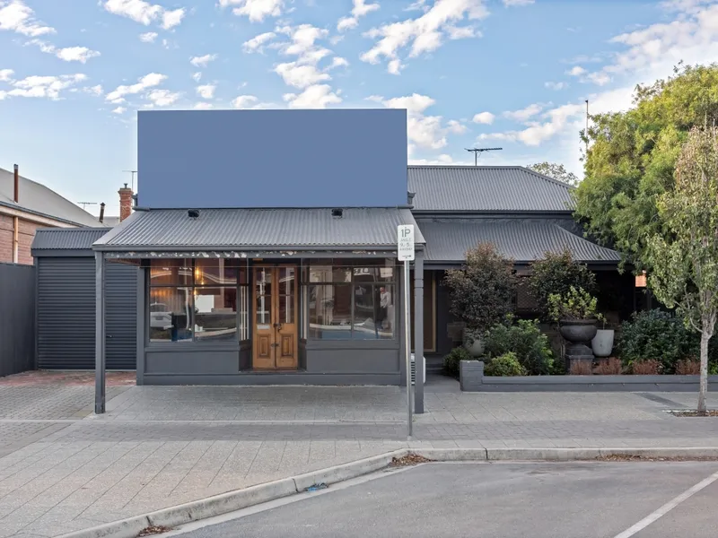 Exciting Semaphore Main Street opportunity