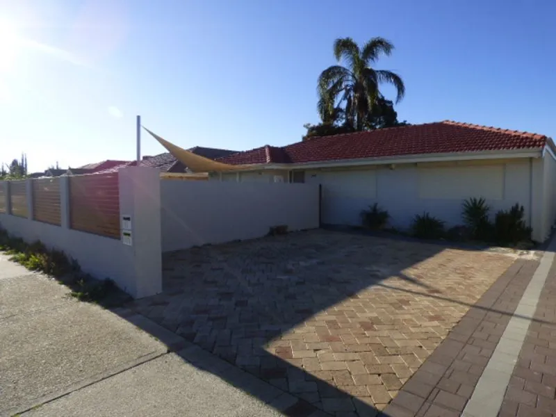 STUNNING FAMILY HOME