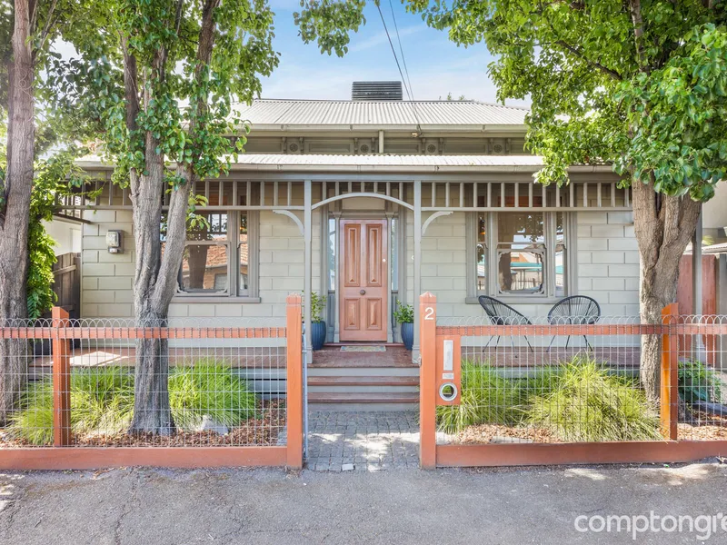 Exquisite Al fresco Victorian