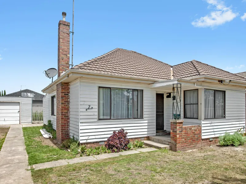 RENOVATED HOME IN POPULAR LINDEN AVENUE