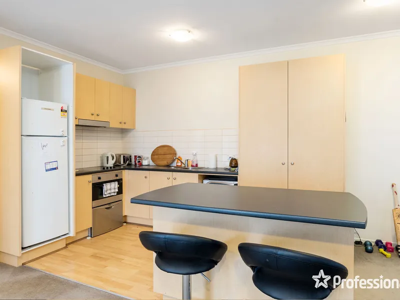 SPACIOUS AND CENTRAL!