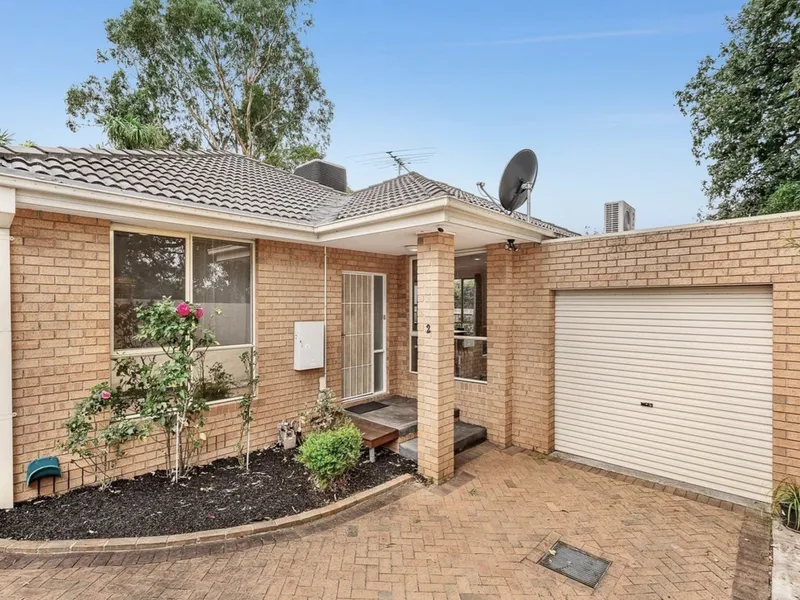 3 Bedroom Home in the heart of Mount Waverley