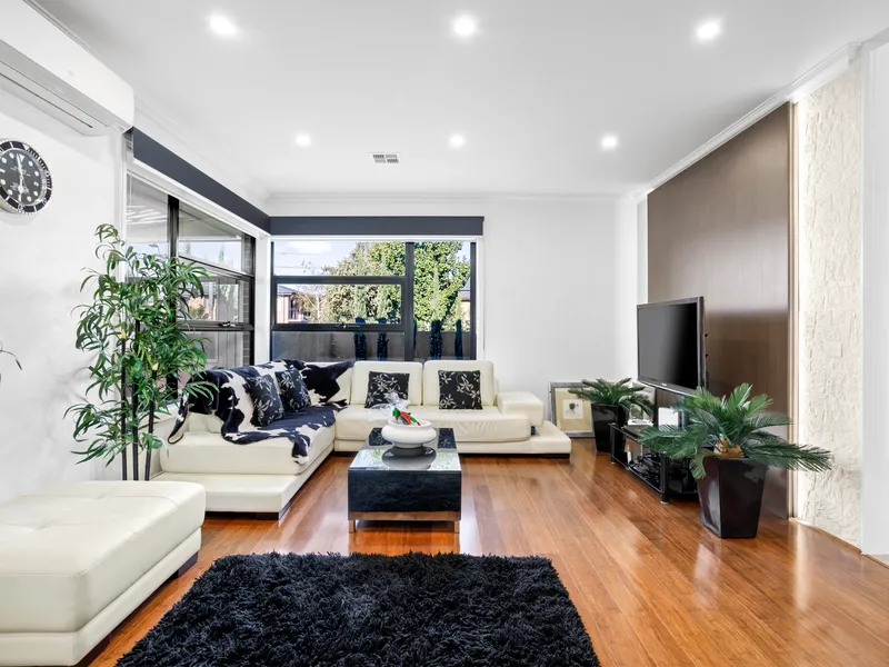 Luxurious living with custom detail and superb versatility!