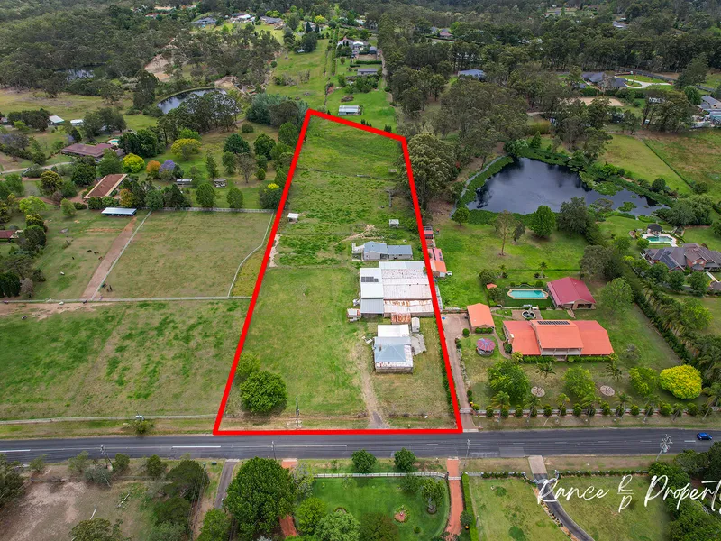 OPEN HOME SATURDAY 25TH NOVEMBER AT 10:00 - 10:45AM