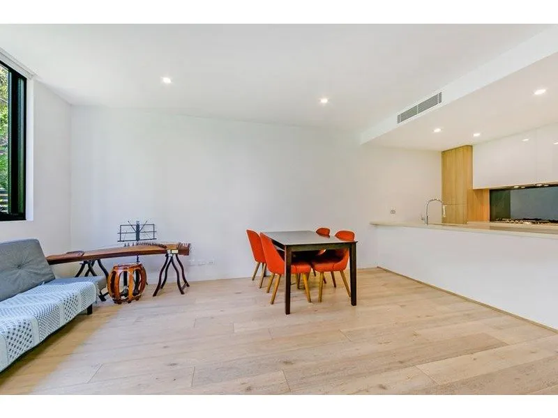 Stunning North Facing One Bedroom Apartment