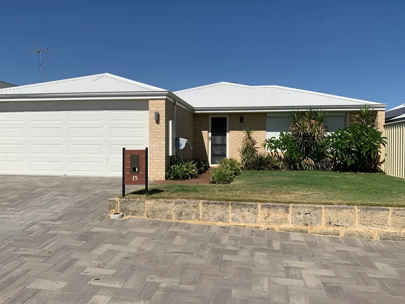 FAMILY HOME IN GREAT LOCATION – CONTACT JUDY 9534 0027
