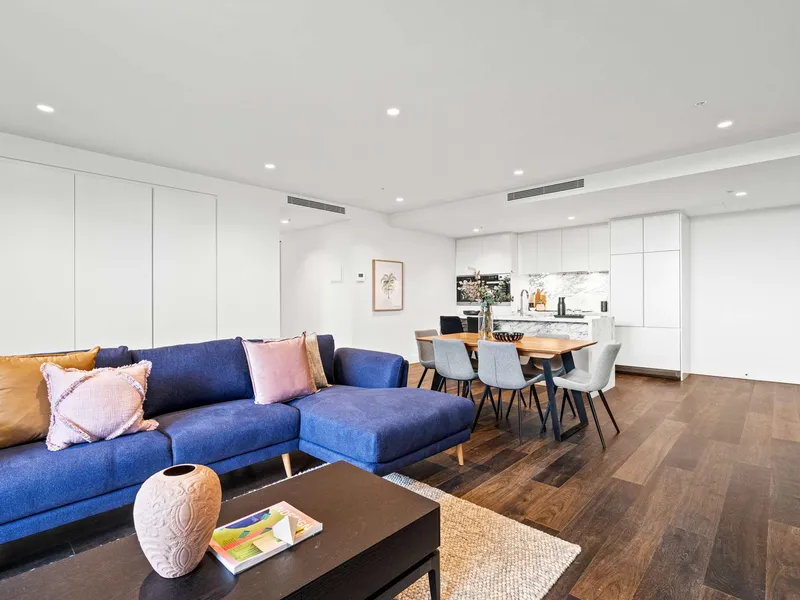 Elegance & Grace in Mont Albert Place