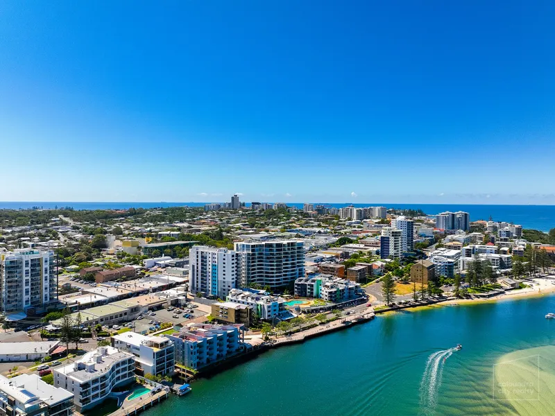 RESORT STYLE LIVING IN THE HEART OF CALOUNDRA