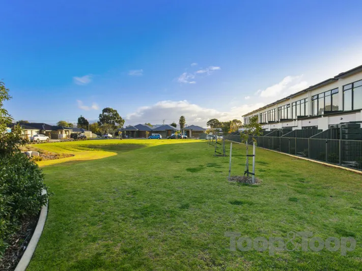 Brand new, boutique townhouses!