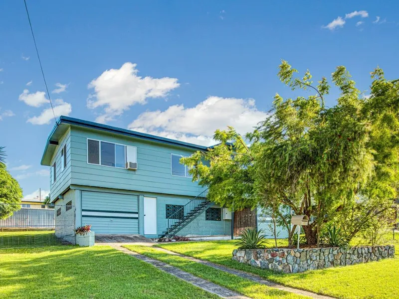 Super Neat Starter in the Heart of West Gladstone