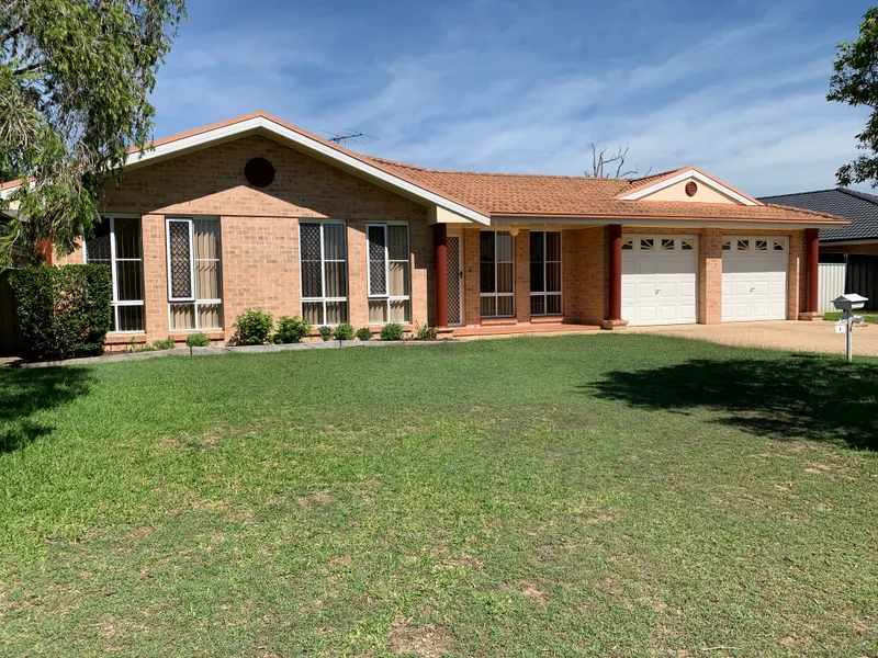 Beautiful Large family home