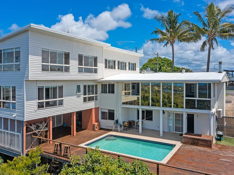 Breath-taking Coast to Coast panoramic views