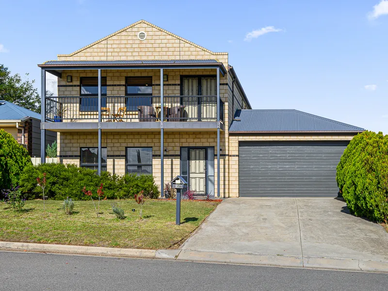 Significant Lifestyle Property In Coastal Location