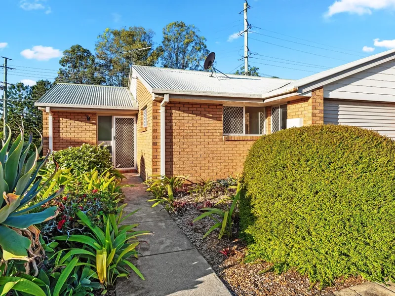 RENOVATED AS NEW - UNRIVALLED LOCATION - GREAT PRICE POINT!!