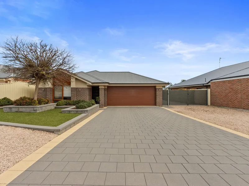 Modern 3 Bedroom Home with Quality Features