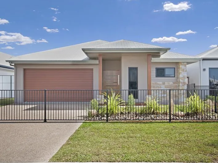 STUNNING QUALITY HOME