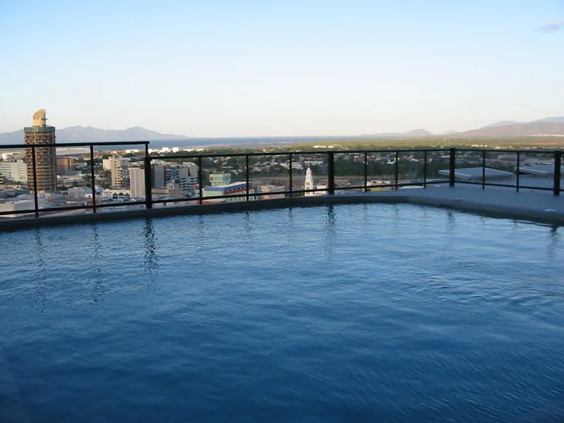 Fully Furnished Highpoint Unit