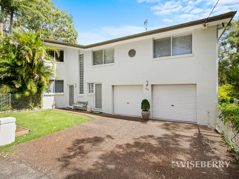 Idyllic Buff Point Living!