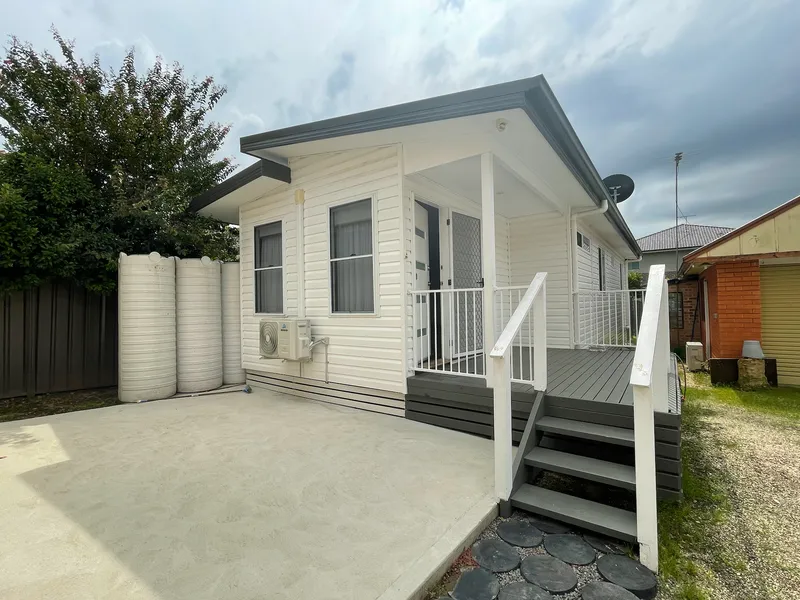 2 Bedroom Granny Flat In A Prime Location!