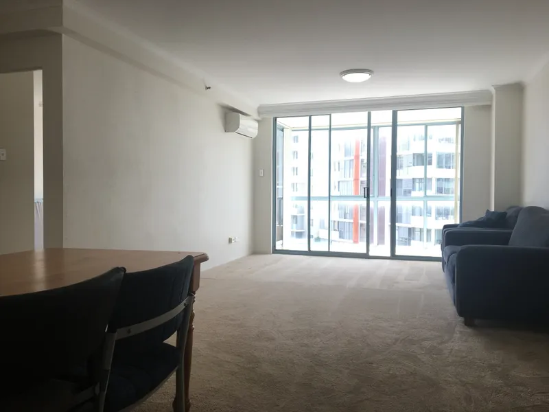SPACIOUS 2 BEDROOMS AT NEWINGTON TOWERS