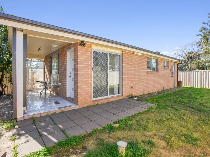 Modern 2 bedroom granny flat incl. water