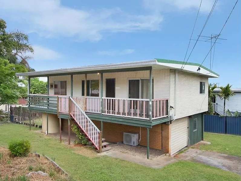 Spacious living in a cul-de-sac!