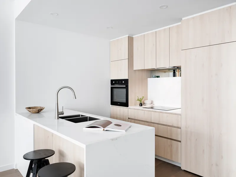 Spacious open plan apartment in Moonee Ponds. Buy now, settle in 6 months* Only 5% deposit*.