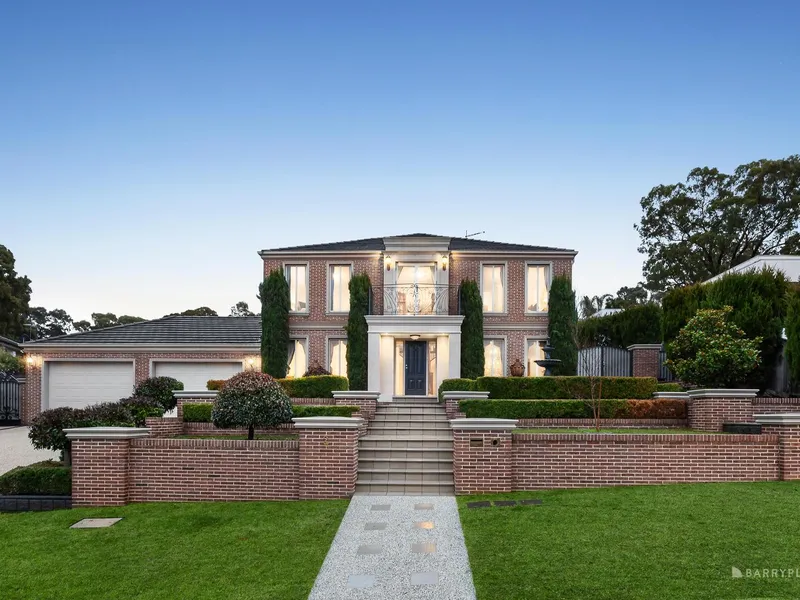 Luxury Living in Prestigious Family Estate