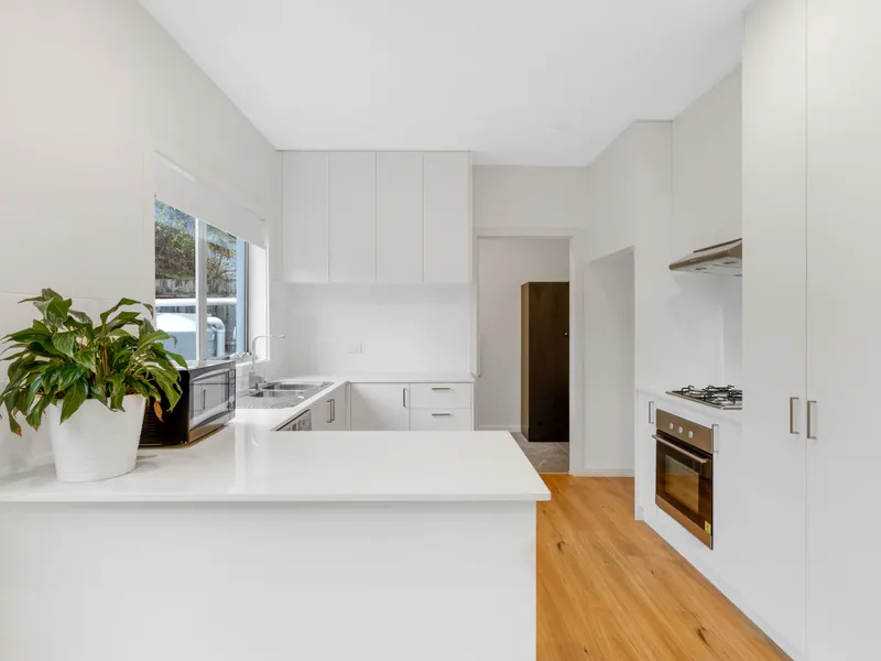 NEWLY BUILT 3 BEDROOM UNIT