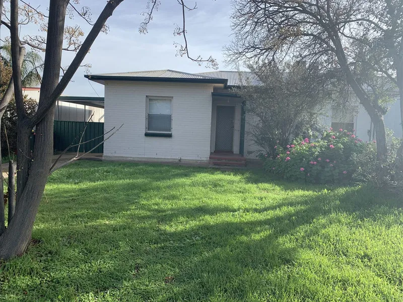 3 BEDROOM FAMILY HOME