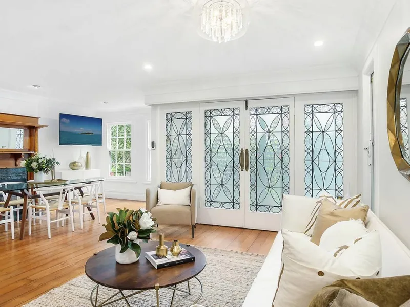 Nature & Tranquility footsteps to the harbour