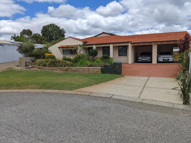 Family Home in quiet cul-de-sac